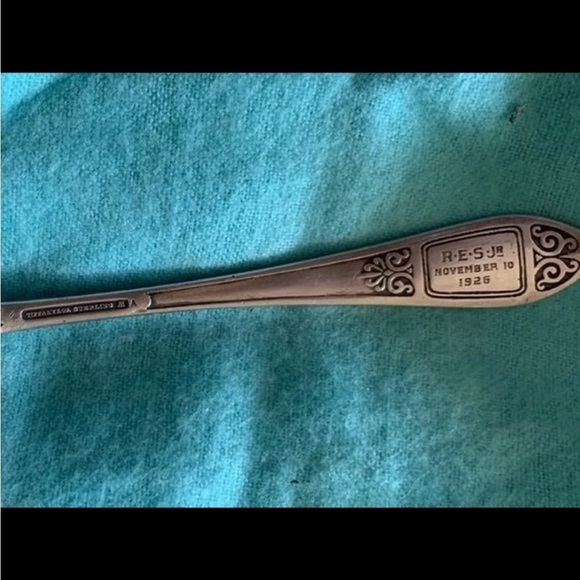 TIFFANY Sterling Engraved Antique Baby Spoon - Picture 2 of 9
